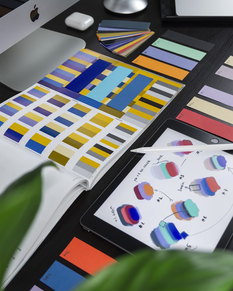 Design in brand identiteta: Zakaj je pomembno investirati?